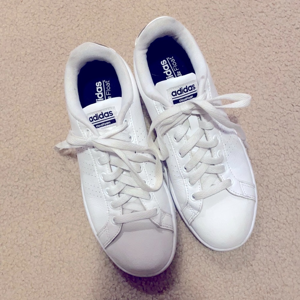 Adidas leather Ortholite Float tennis shoe